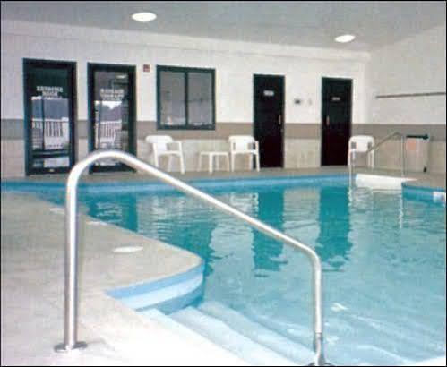 Comfort Inn River'S Edge Huron Exteriér fotografie