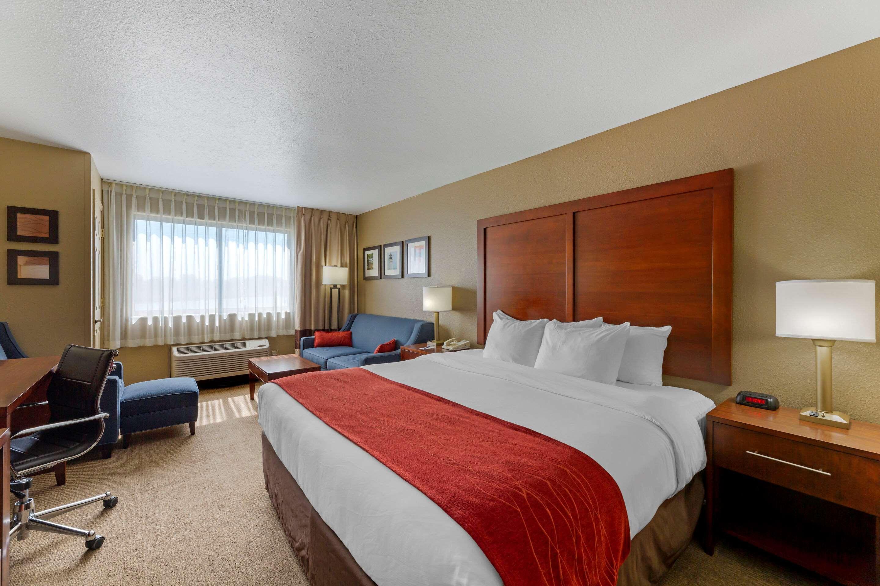 Comfort Inn River'S Edge Huron Exteriér fotografie