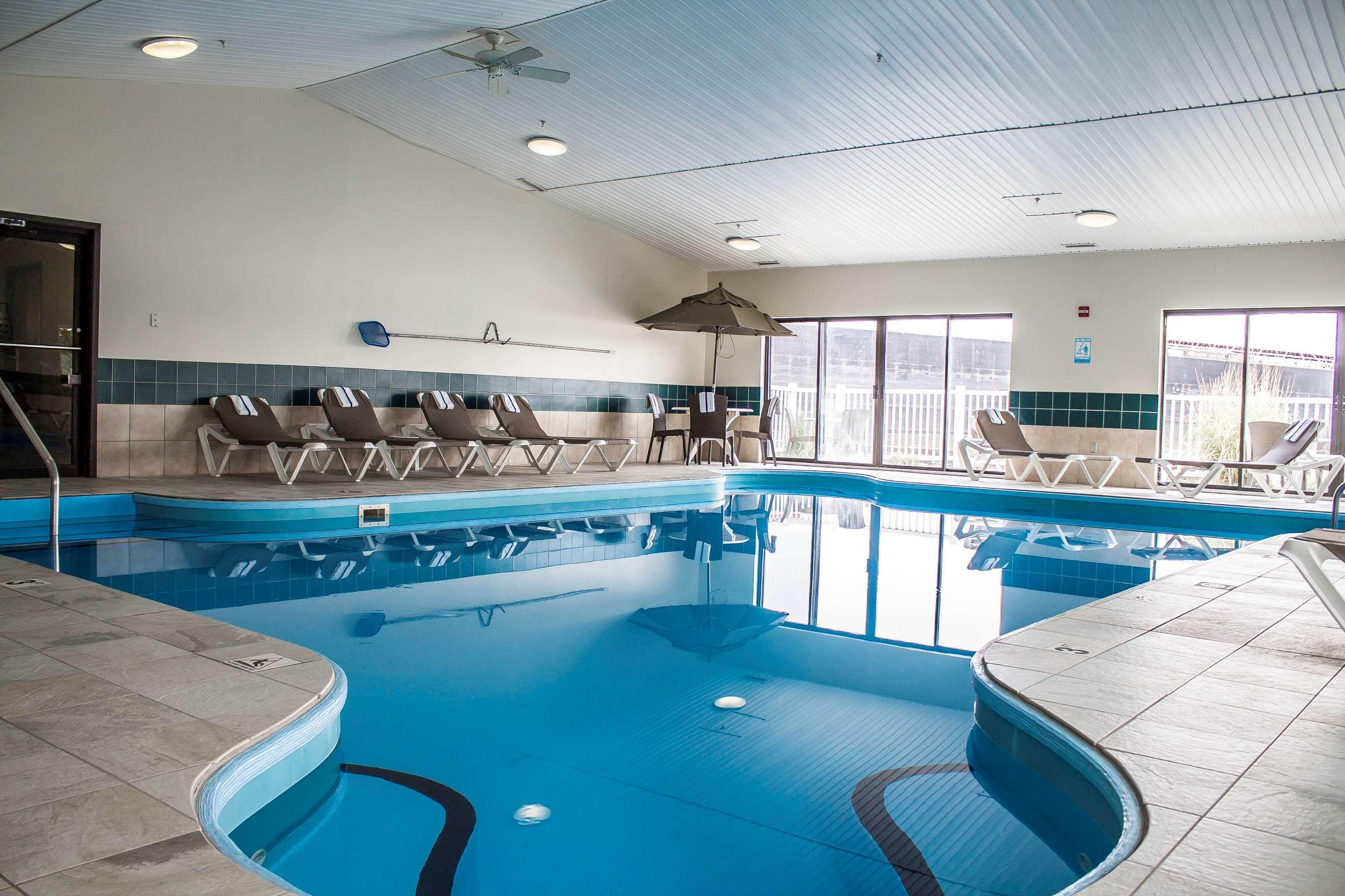 Comfort Inn River'S Edge Huron Exteriér fotografie