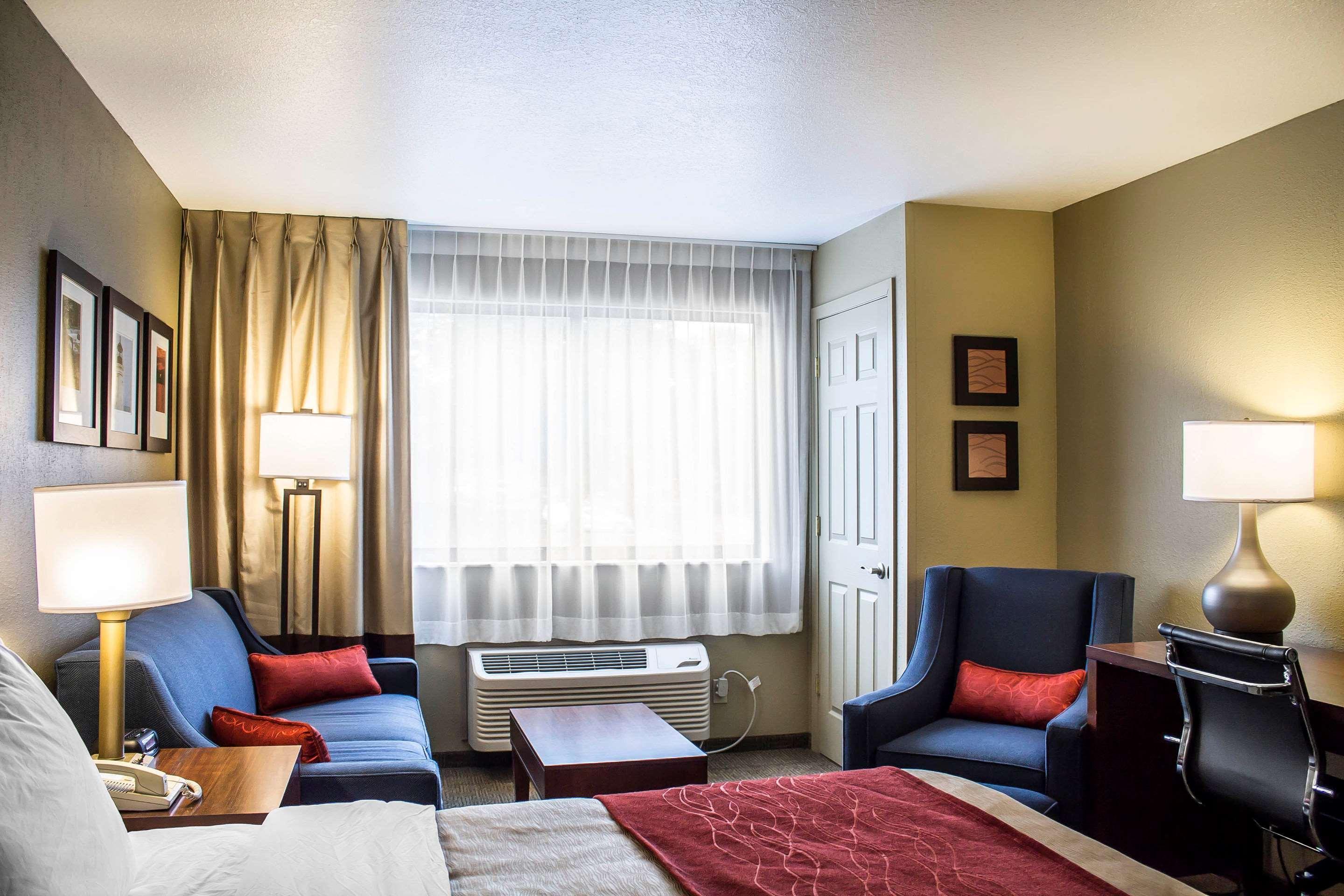 Comfort Inn River'S Edge Huron Exteriér fotografie